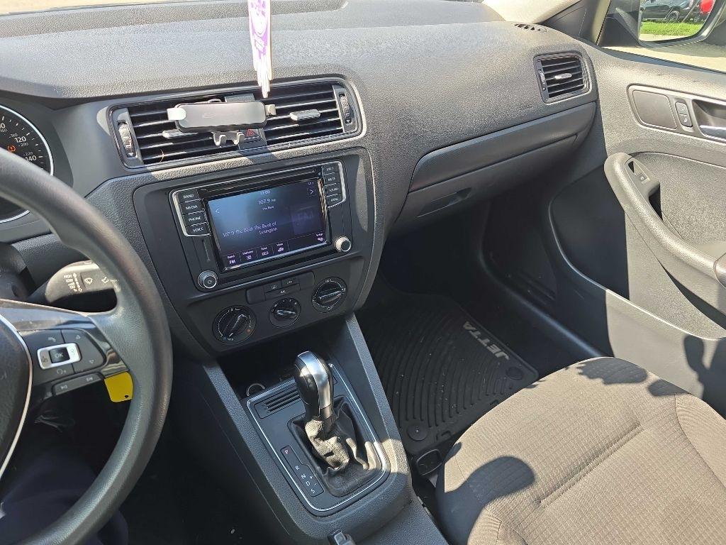 Volkswagen Jetta Sedan 4dr Auto 1.4T S 2016