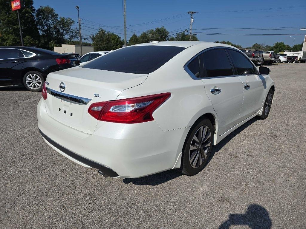 Nissan Altima 2.5 SL Sedan 2016