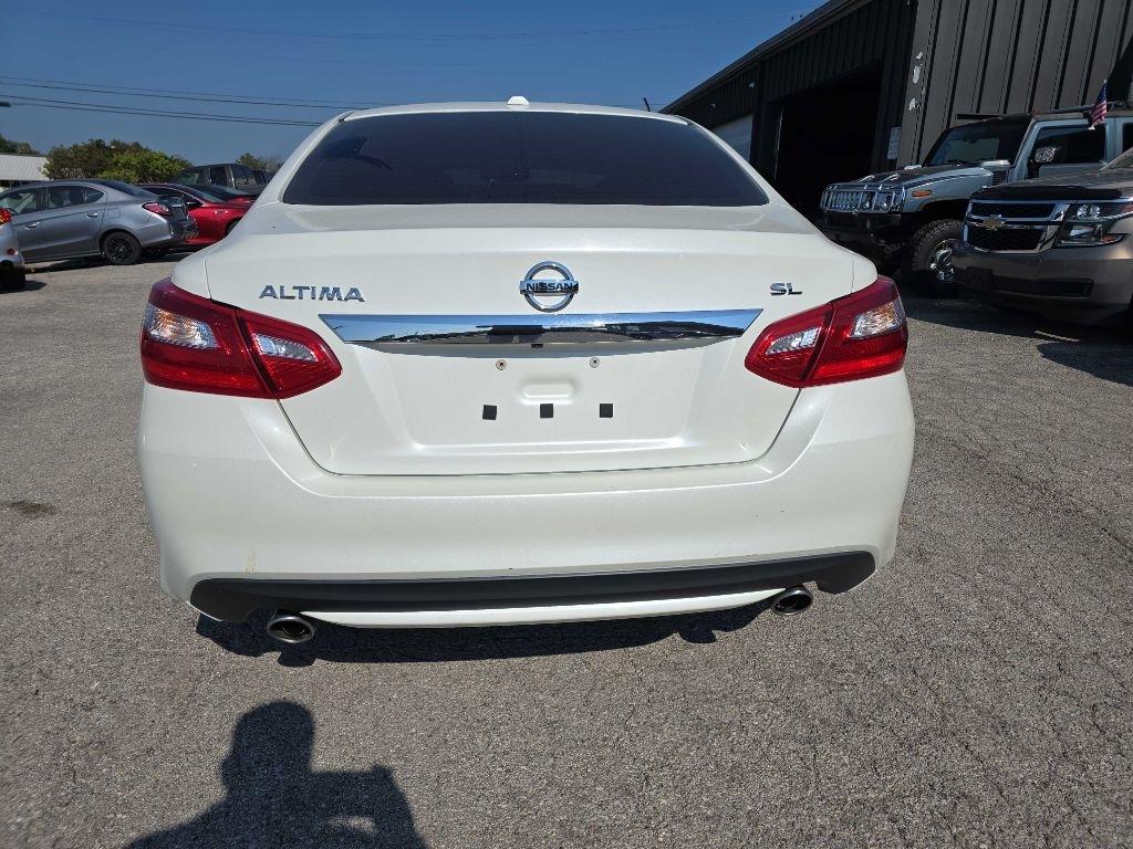 Nissan Altima 2.5 SL Sedan 2016