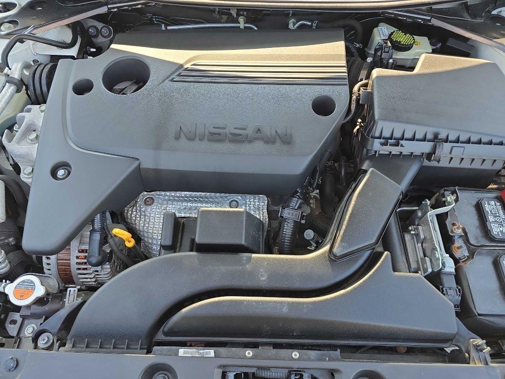 Nissan Altima 2.5 SL Sedan 2016