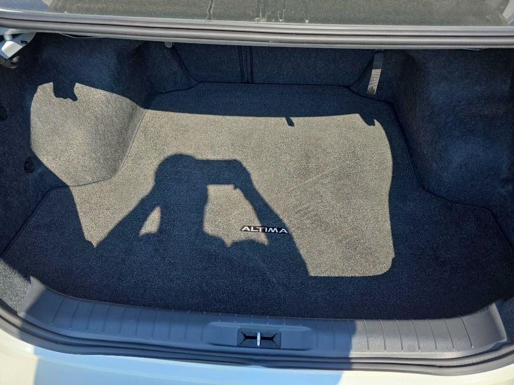 Nissan Altima 2.5 SL Sedan 2016