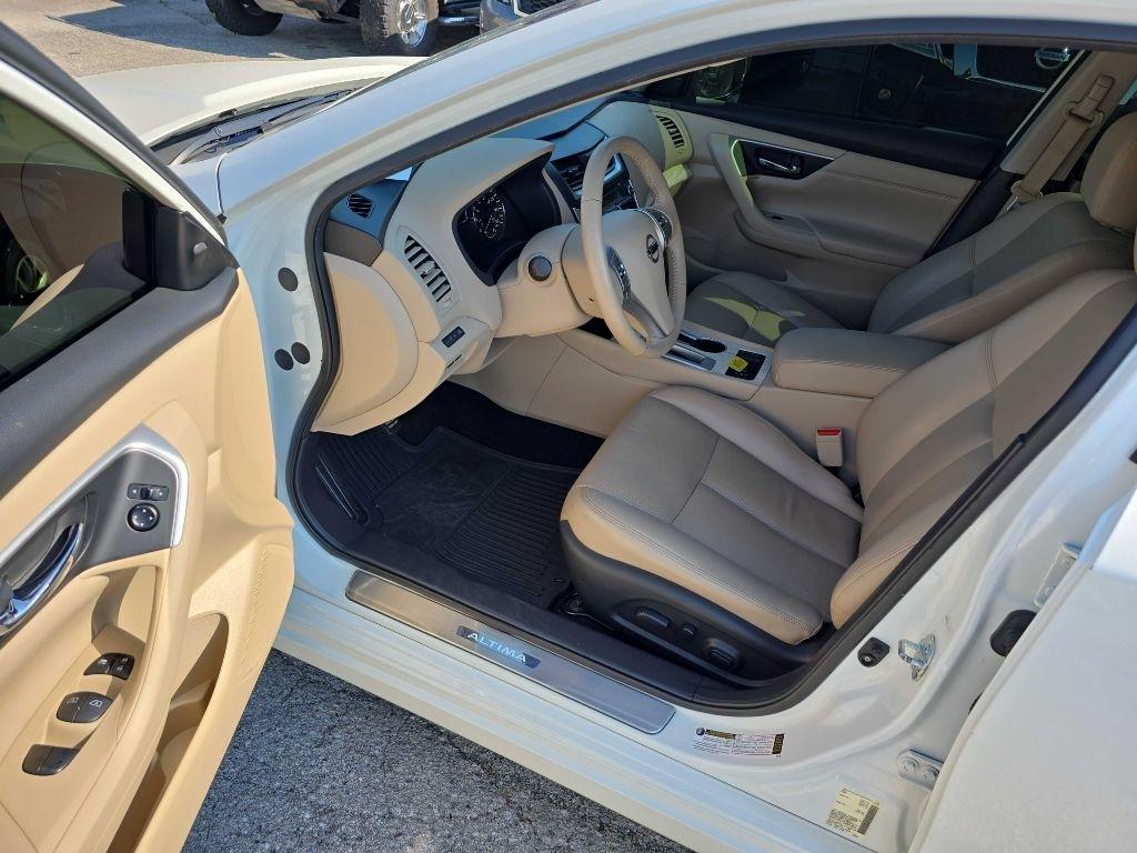 Nissan Altima 2.5 SL Sedan 2016