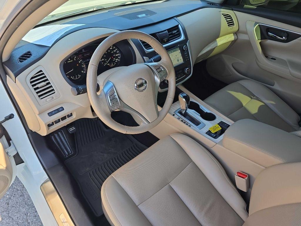 Nissan Altima 2.5 SL Sedan 2016