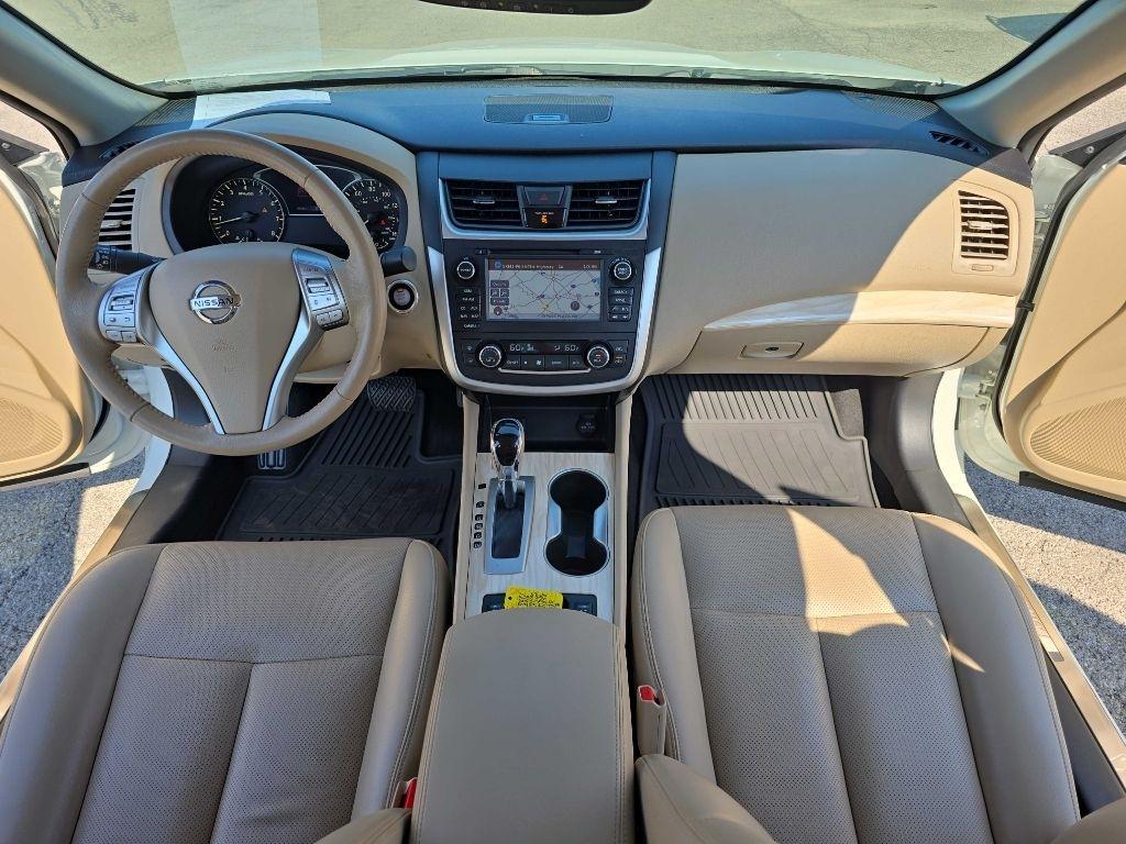 Nissan Altima 2.5 SL Sedan 2016