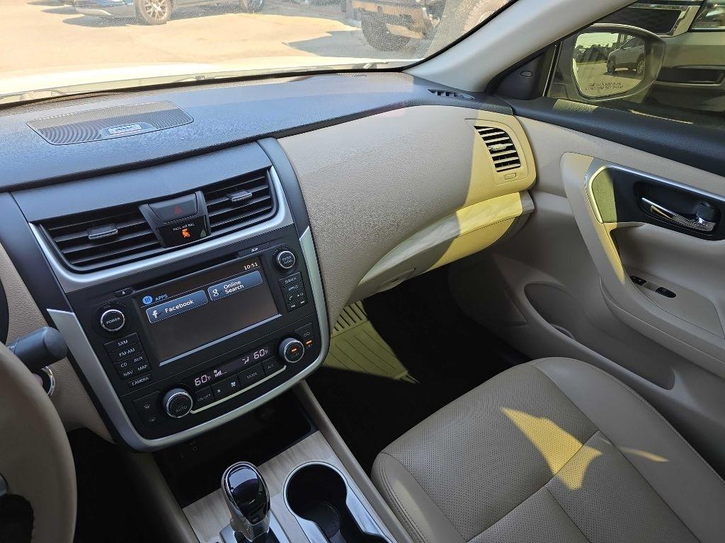 Nissan Altima 2.5 SL Sedan 2016