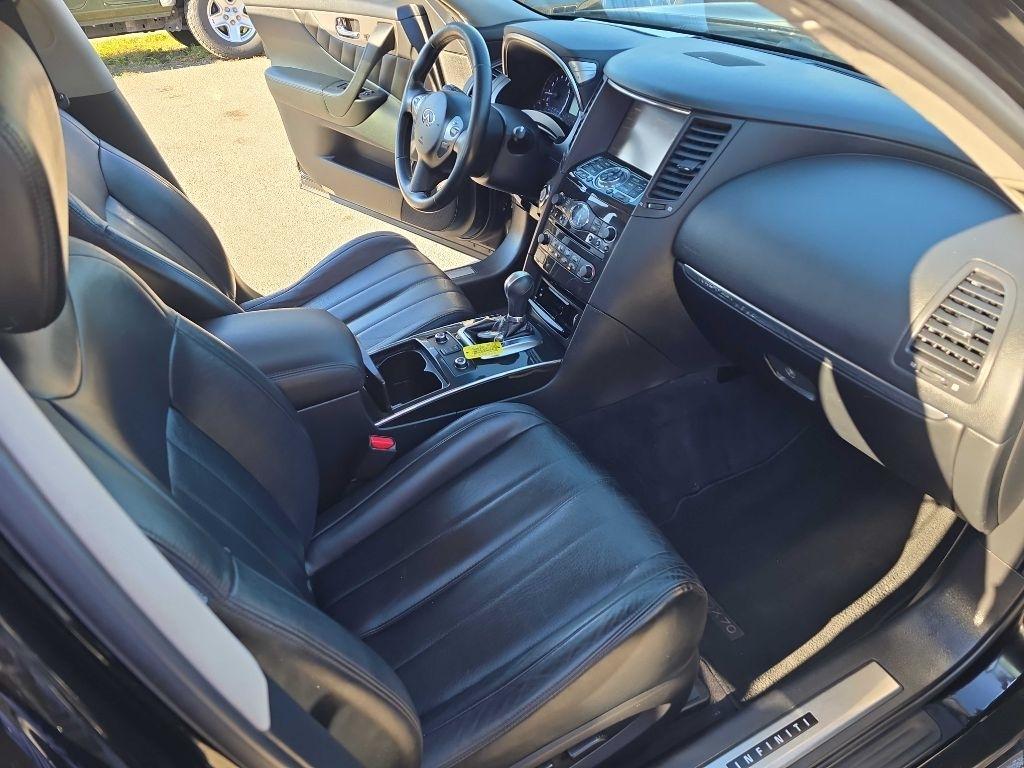 Infiniti QX70 AWD 4dr 2015