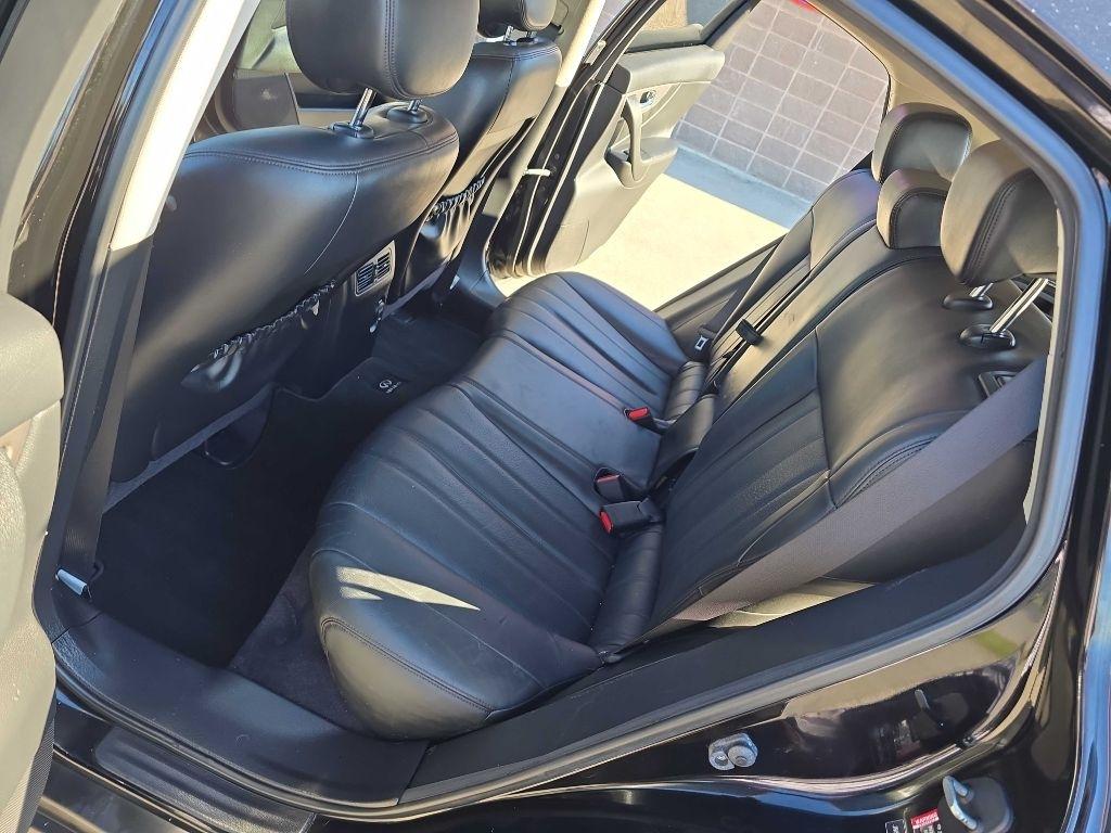Infiniti QX70 AWD 4dr 2015