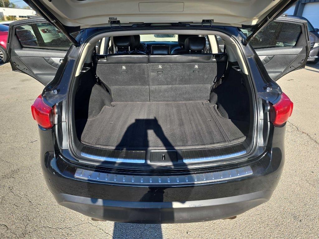 Infiniti QX70 AWD 4dr 2015