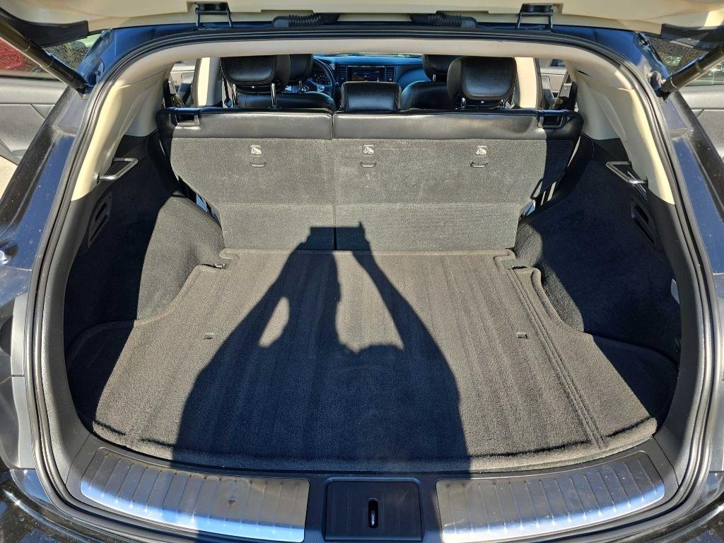 Infiniti QX70 AWD 4dr 2015