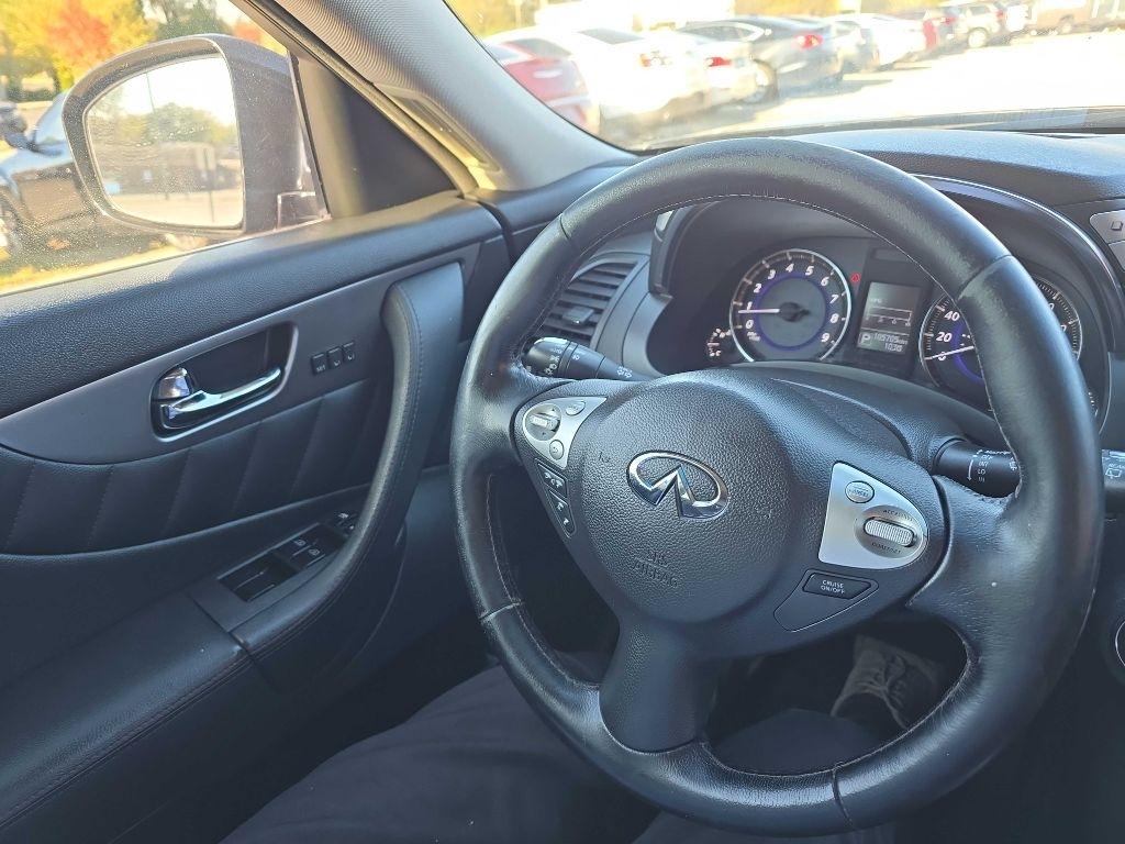 Infiniti QX70 AWD 4dr 2015