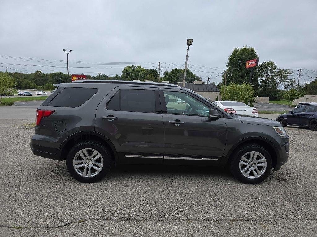 Ford Explorer XLT 4WD 2019