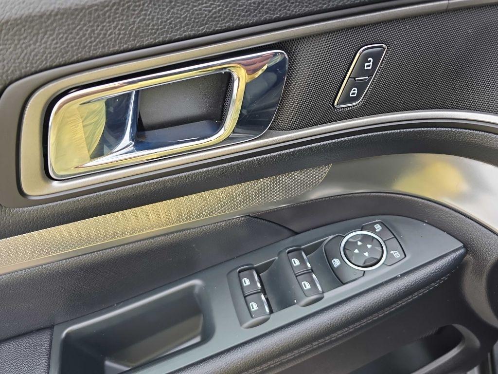 Ford Explorer XLT 4WD 2019