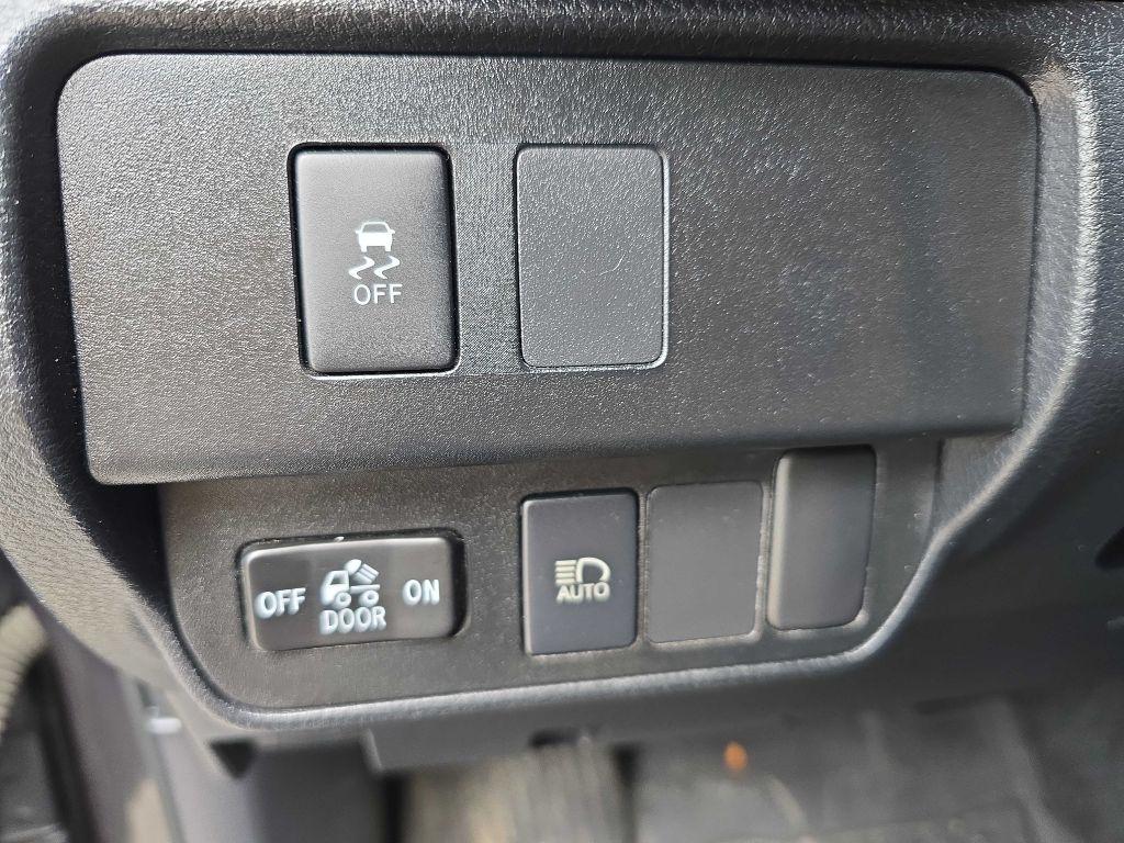 Toyota Tacoma 4WD  2020
