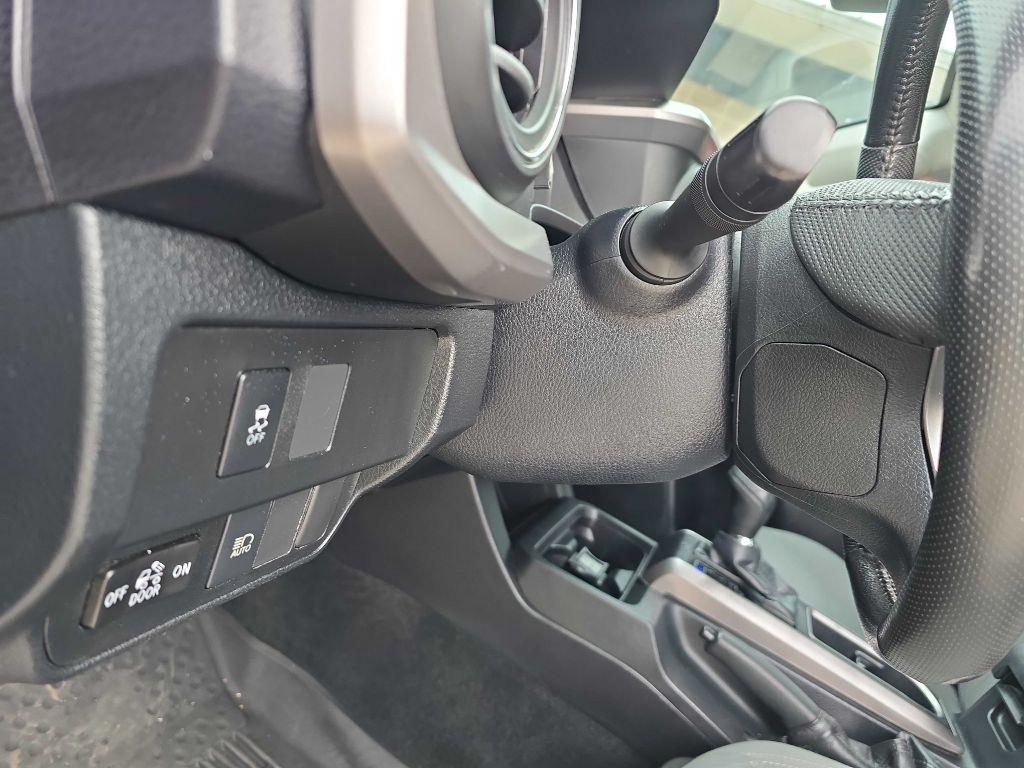Toyota Tacoma 4WD  2020