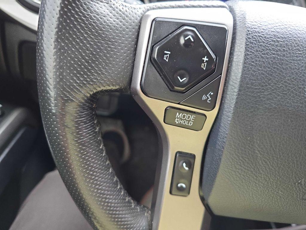 Toyota Tacoma 4WD  2020