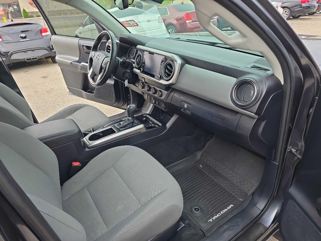 Toyota Tacoma 4WD  2020