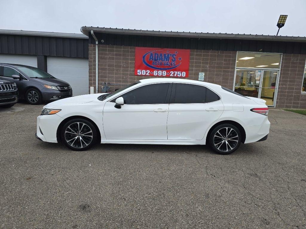 Toyota Camry XLE Auto (Natl) 2018
