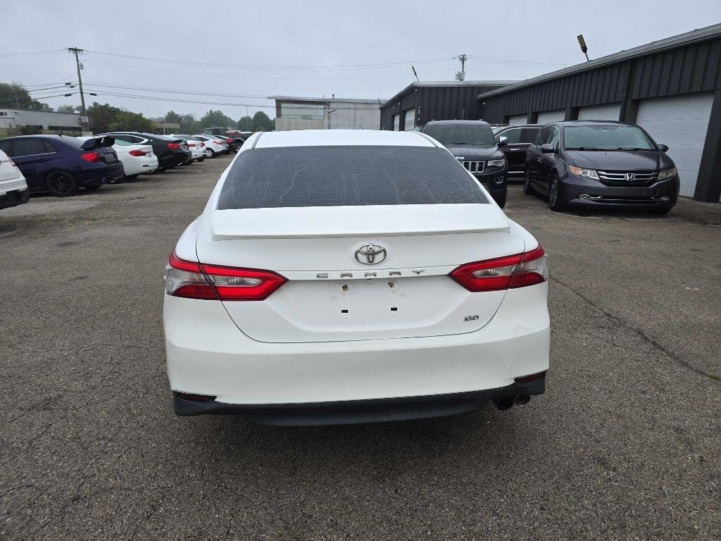 Toyota Camry XLE Auto (Natl) 2018