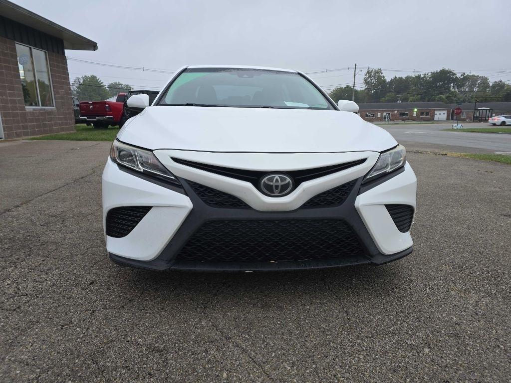 Toyota Camry XLE Auto (Natl) 2018