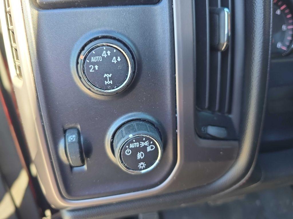 GMC Sierra 1500 4WD Crew Cab 143.5" SLT 2014