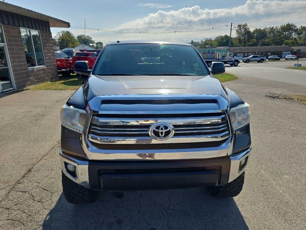 Toyota Tundra 4WD  2017