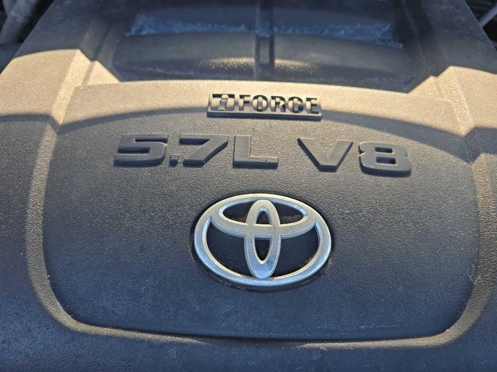 Toyota Tundra 4WD  2017