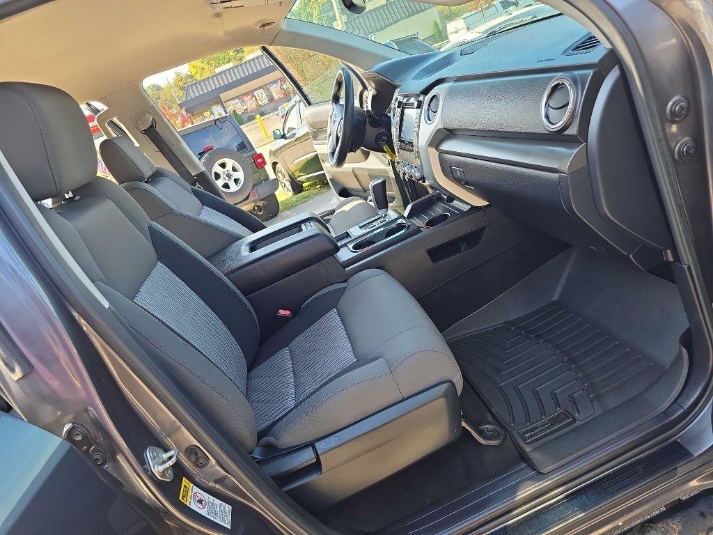 Toyota Tundra 4WD  2017