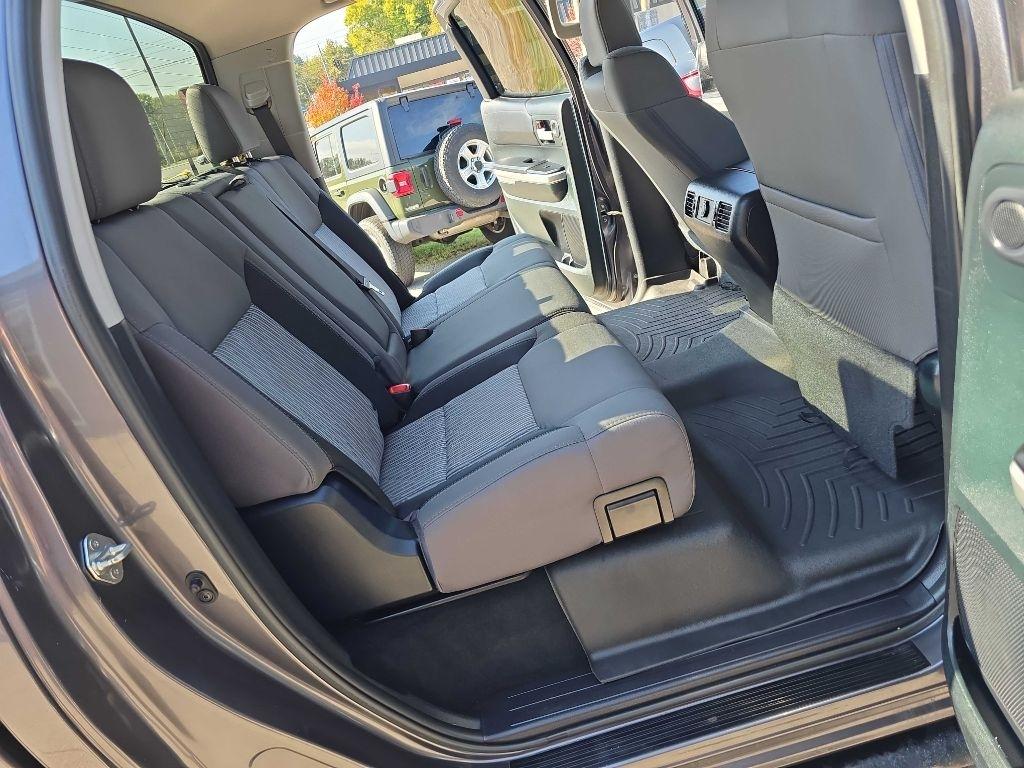 Toyota Tundra 4WD  2017