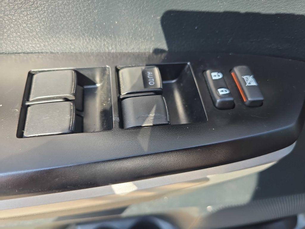 Toyota Tundra 4WD  2017