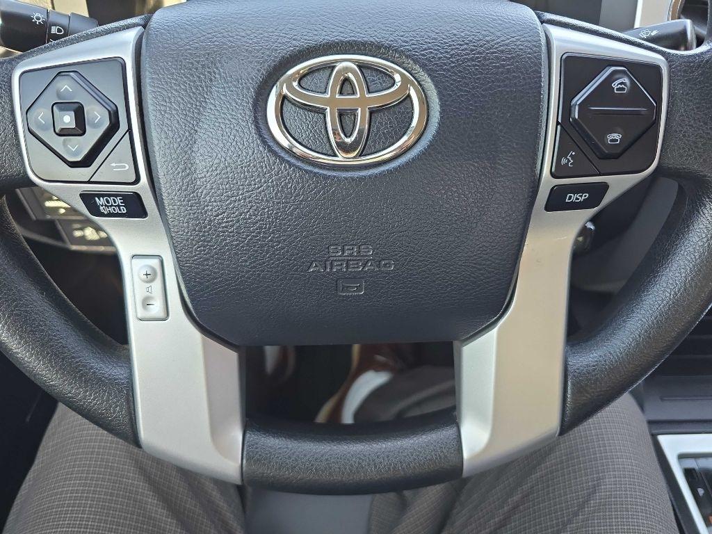 Toyota Tundra 4WD  2017