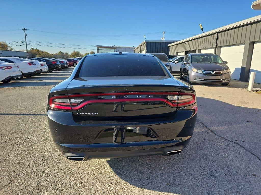 Dodge Charger SXT Plus 4D Sedan 2021