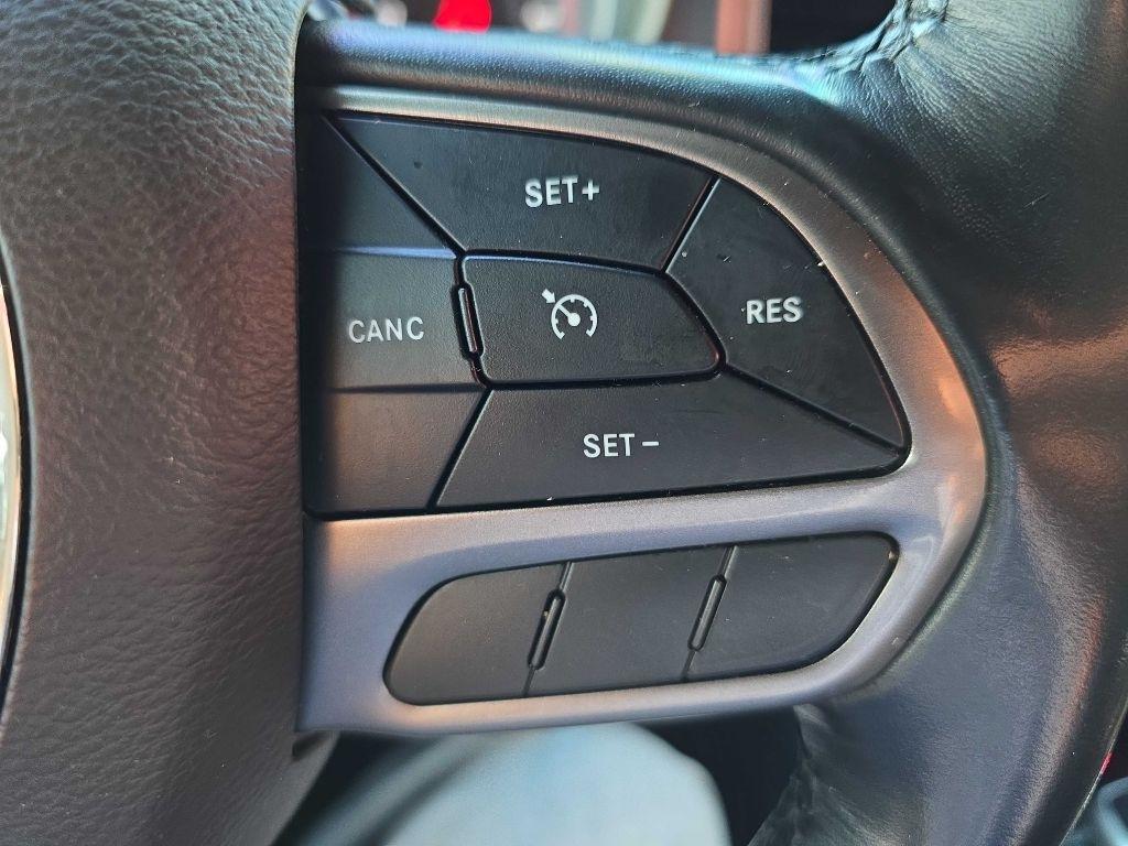 Dodge Charger SXT Plus 4D Sedan 2021