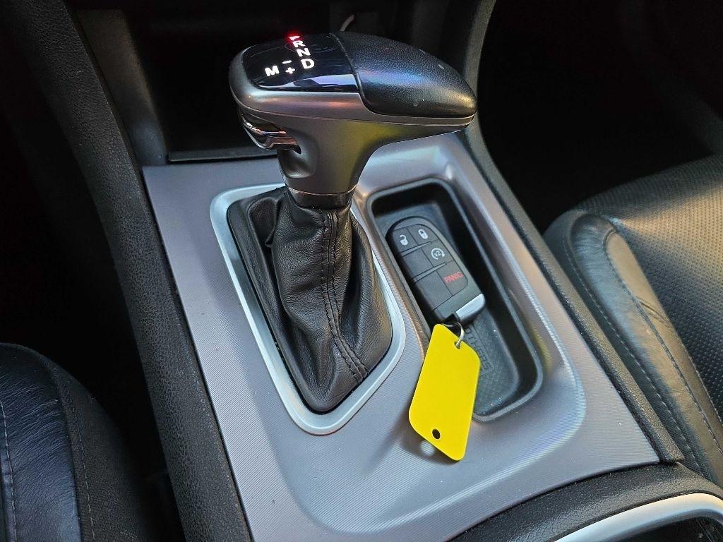 Dodge Charger SXT Plus 4D Sedan 2021