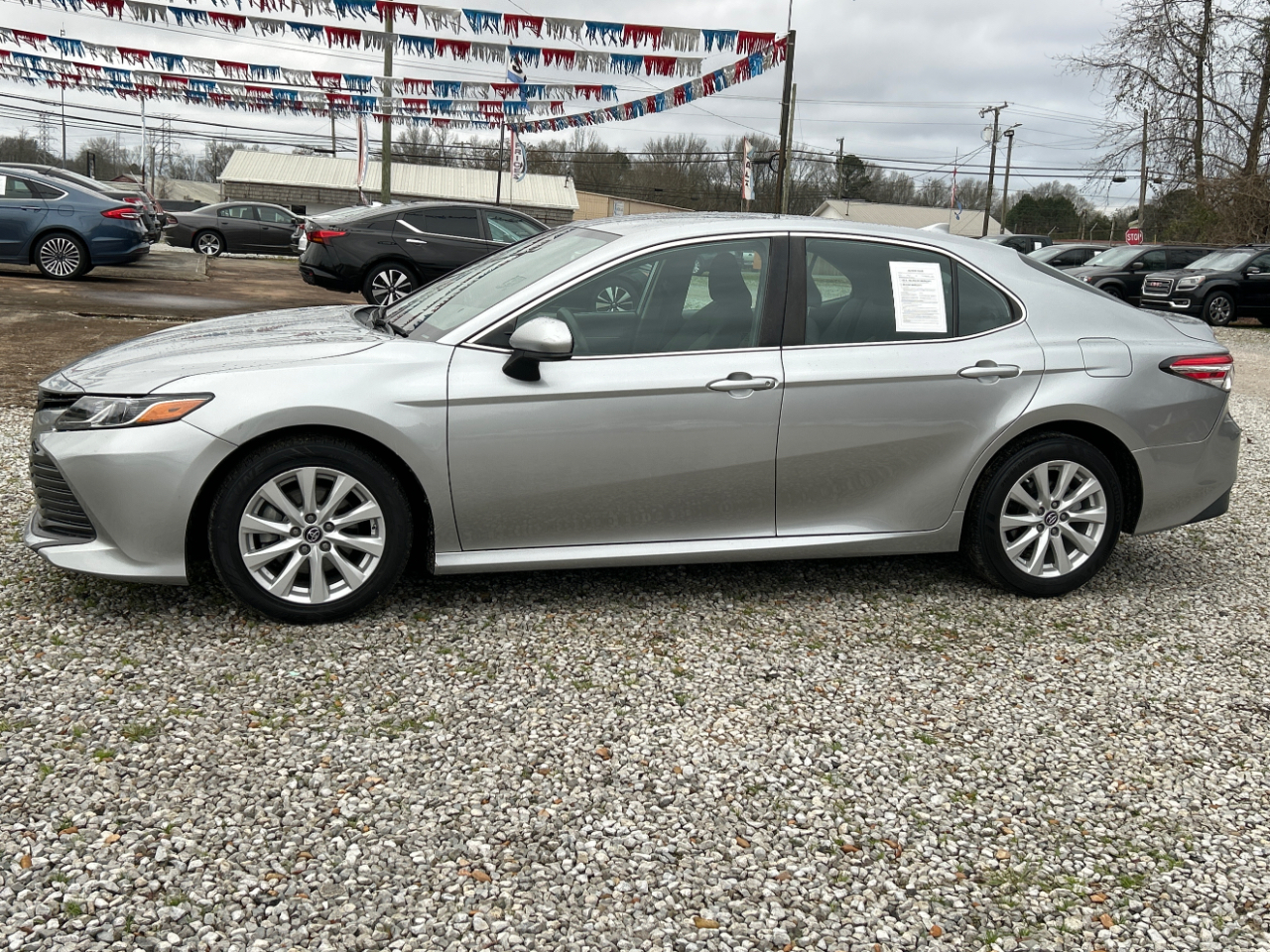 2019 Toyota Camry LE Auto (Natl)