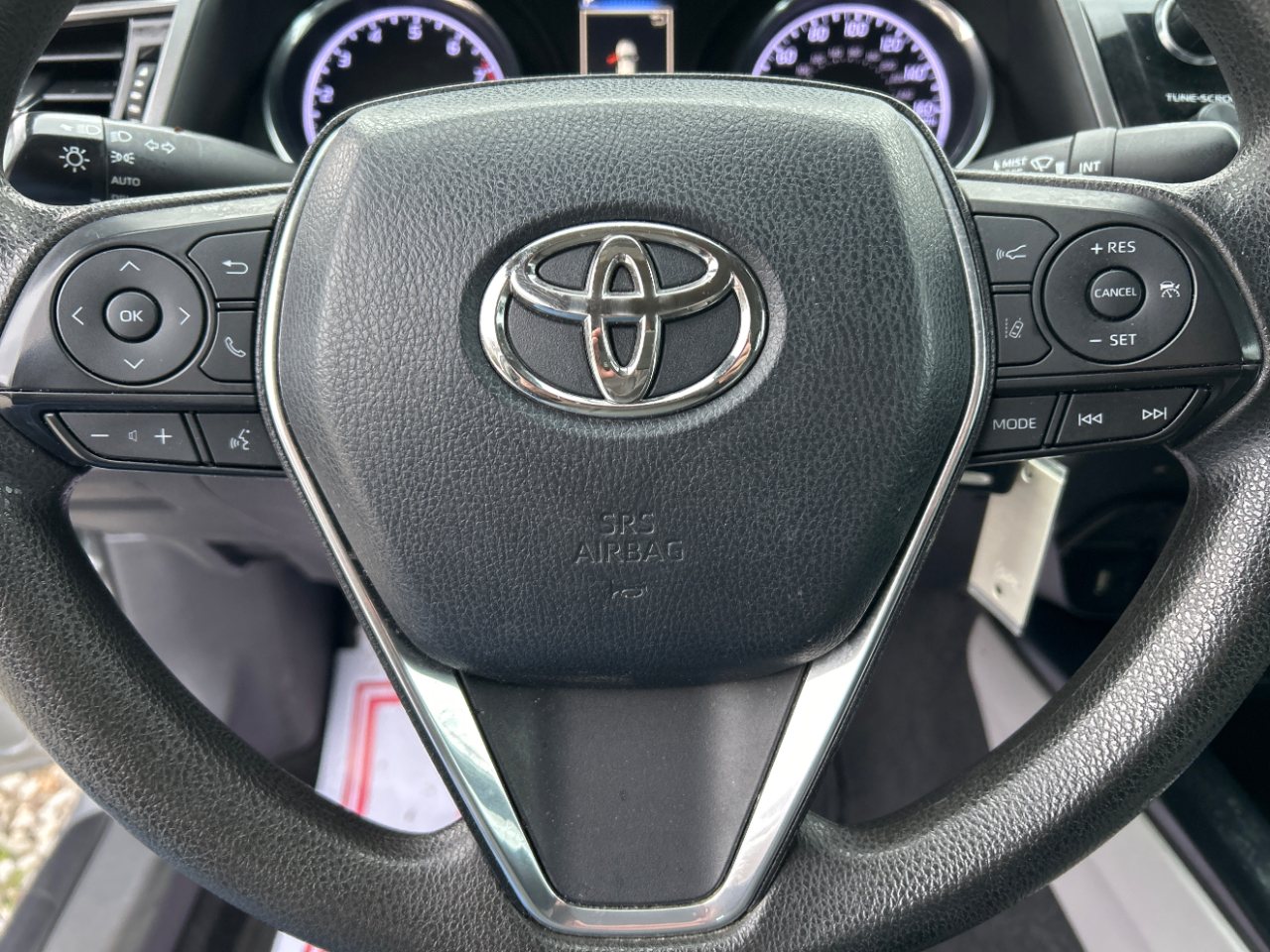 Toyota Camry LE Auto (Natl) 2019