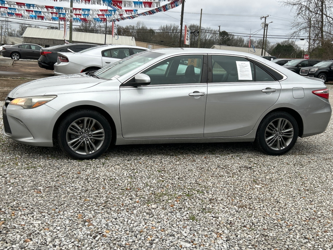 2017 Toyota Camry SE