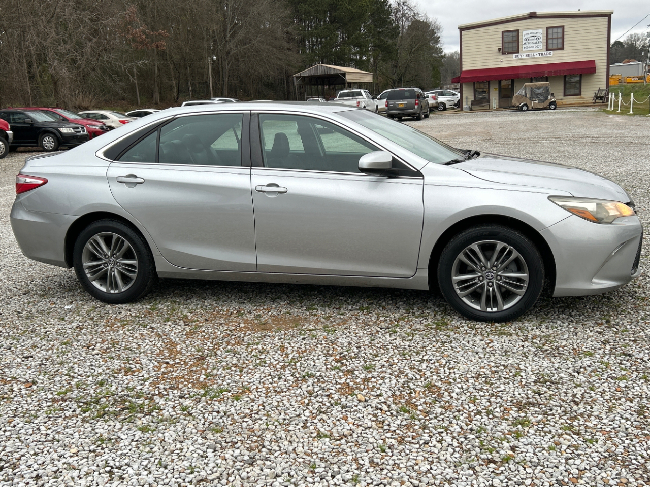 Toyota Camry SE 2017