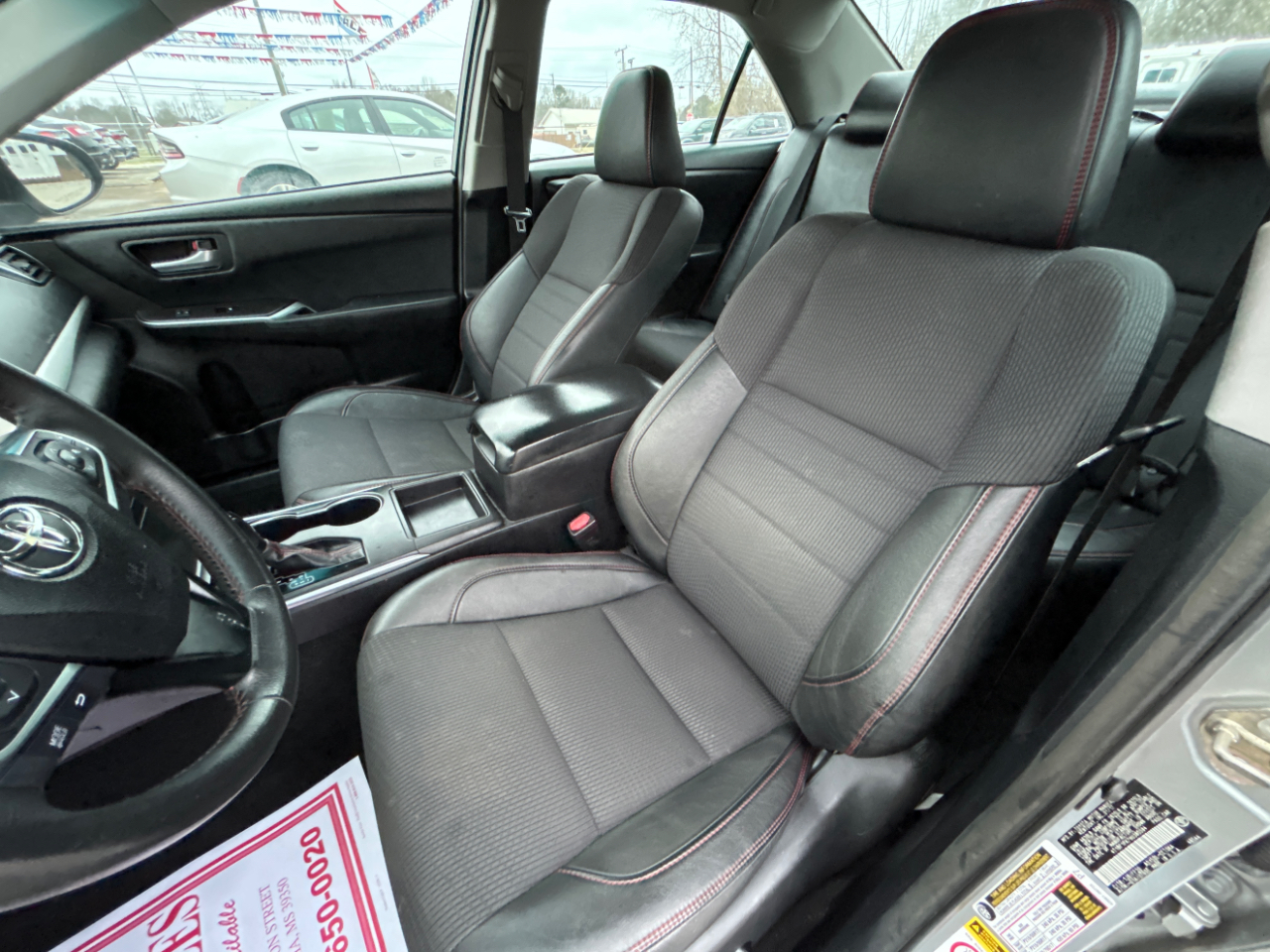 Toyota Camry SE 2017