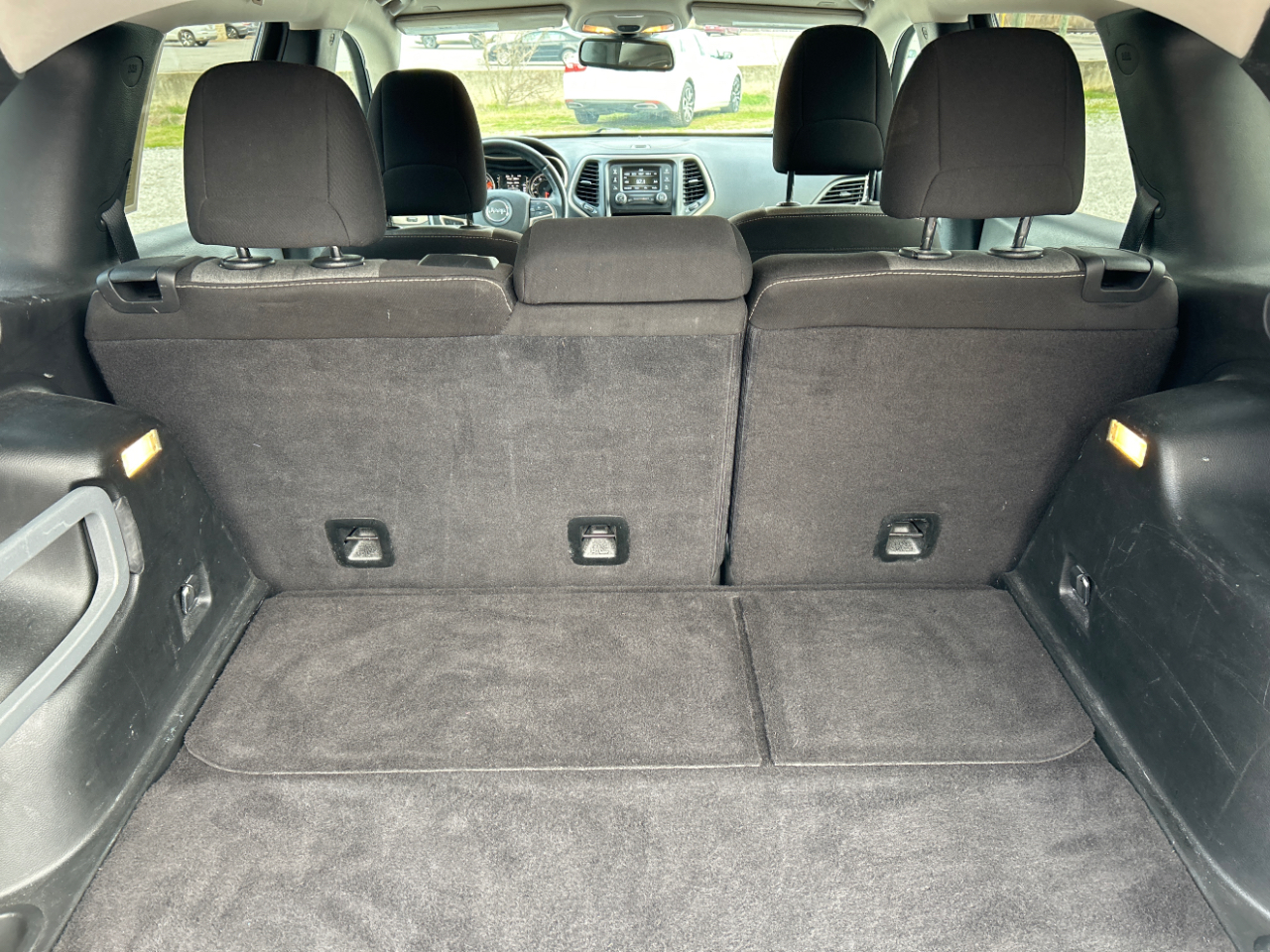 Jeep Cherokee Latitude FWD 2018