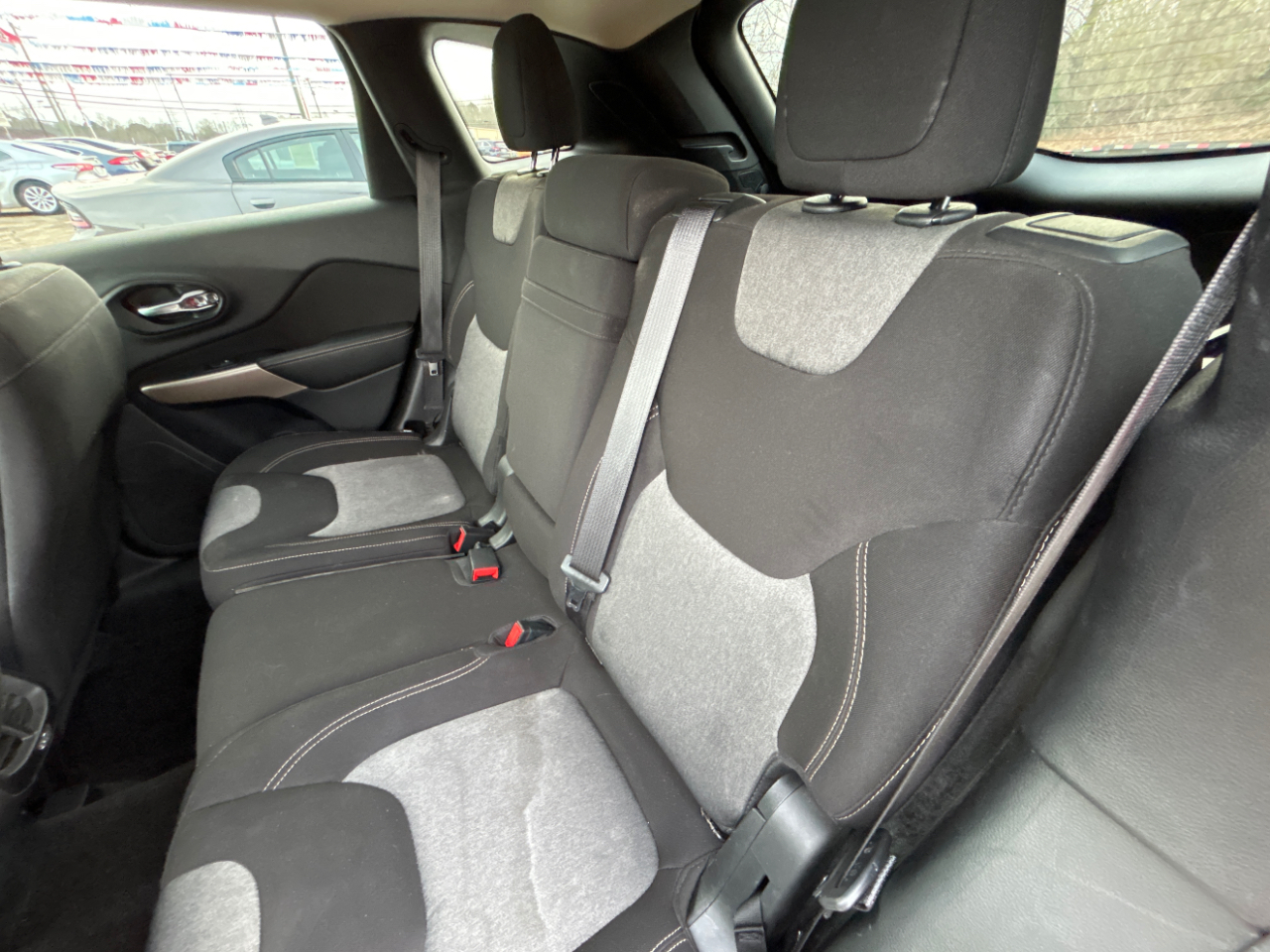 Jeep Cherokee Latitude FWD 2018