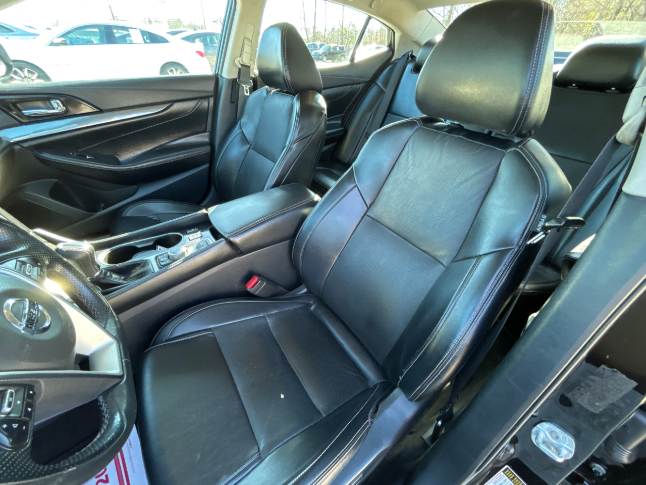 Nissan Maxima SV CVT 2022