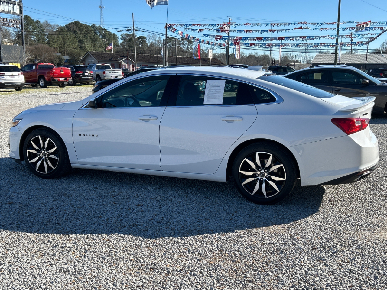 Chevrolet Malibu 4dr Sdn RS 2021