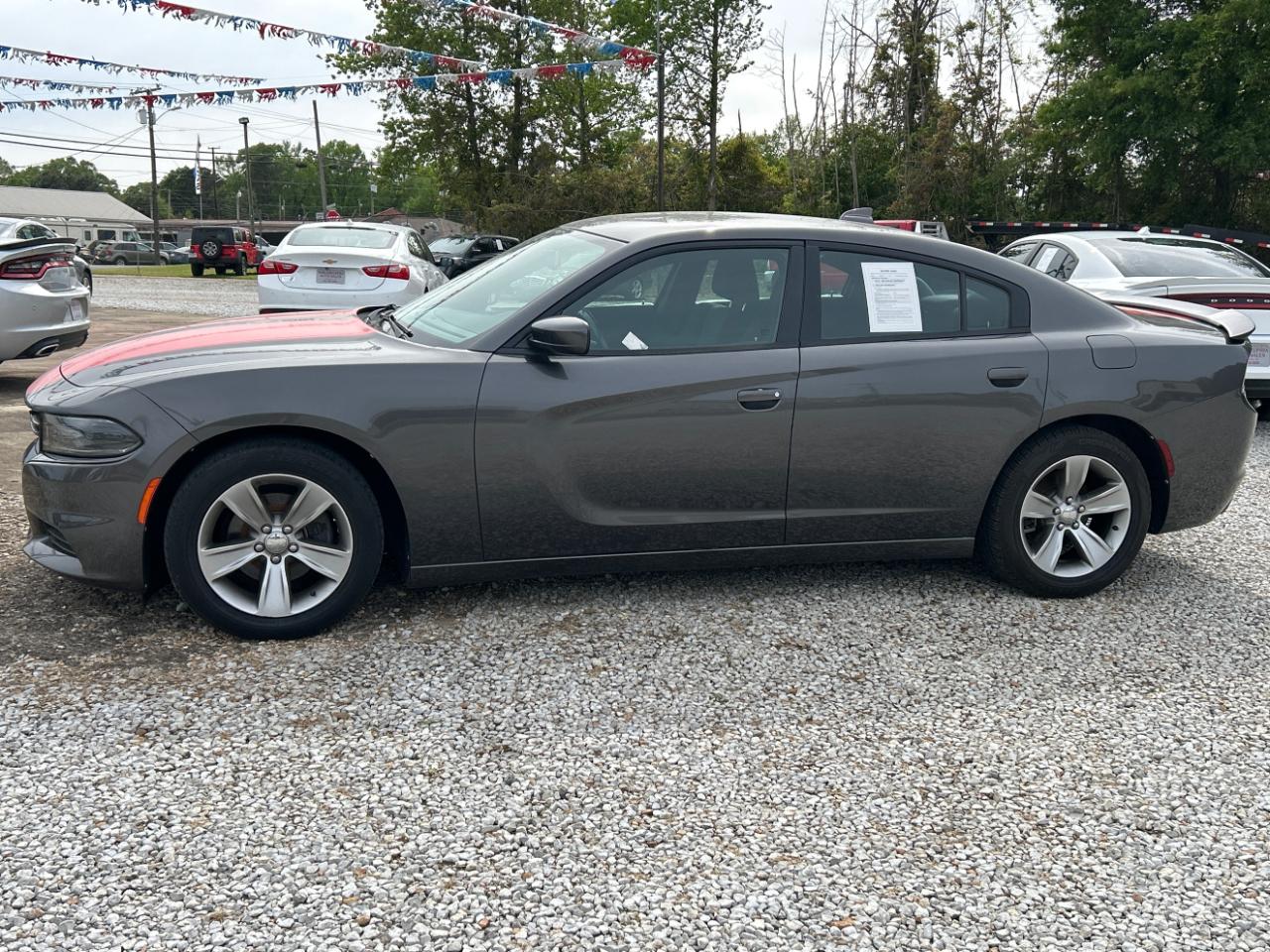 Dodge Charger 4dr Sdn SXT RWD 2016