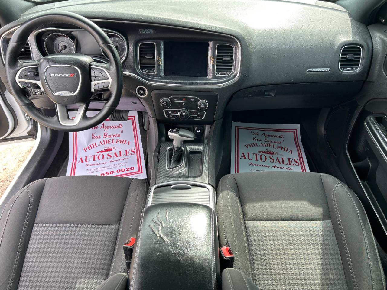 Dodge Charger SXT RWD 2017