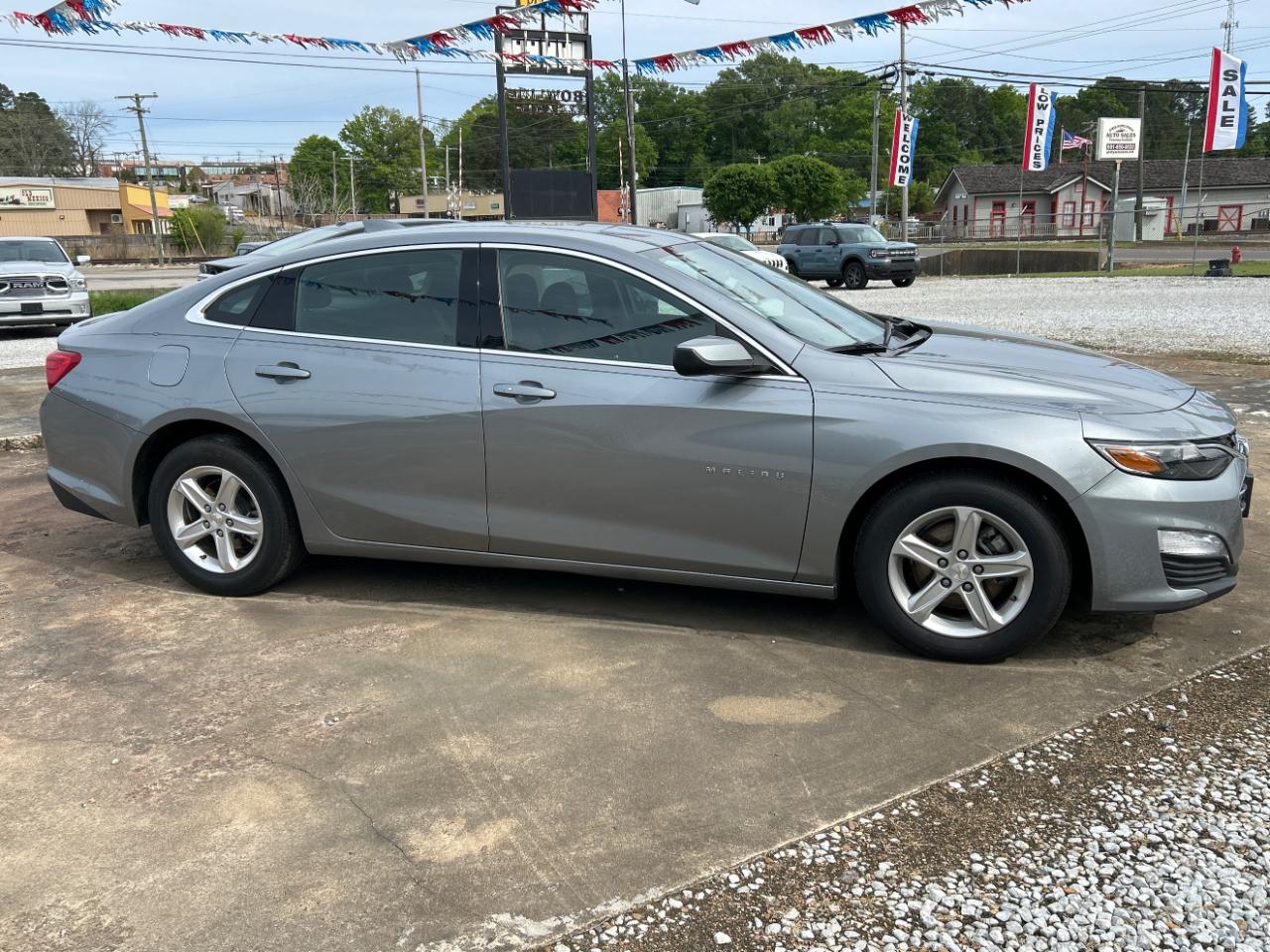 Chevrolet Malibu 4dr Sdn 1LT 2024