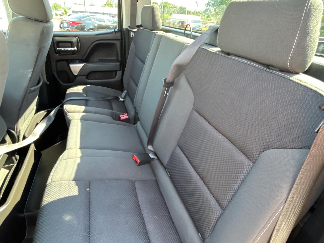 Chevrolet Silverado 1500 4WD Double Cab 143.5" LT w/1LT 2018