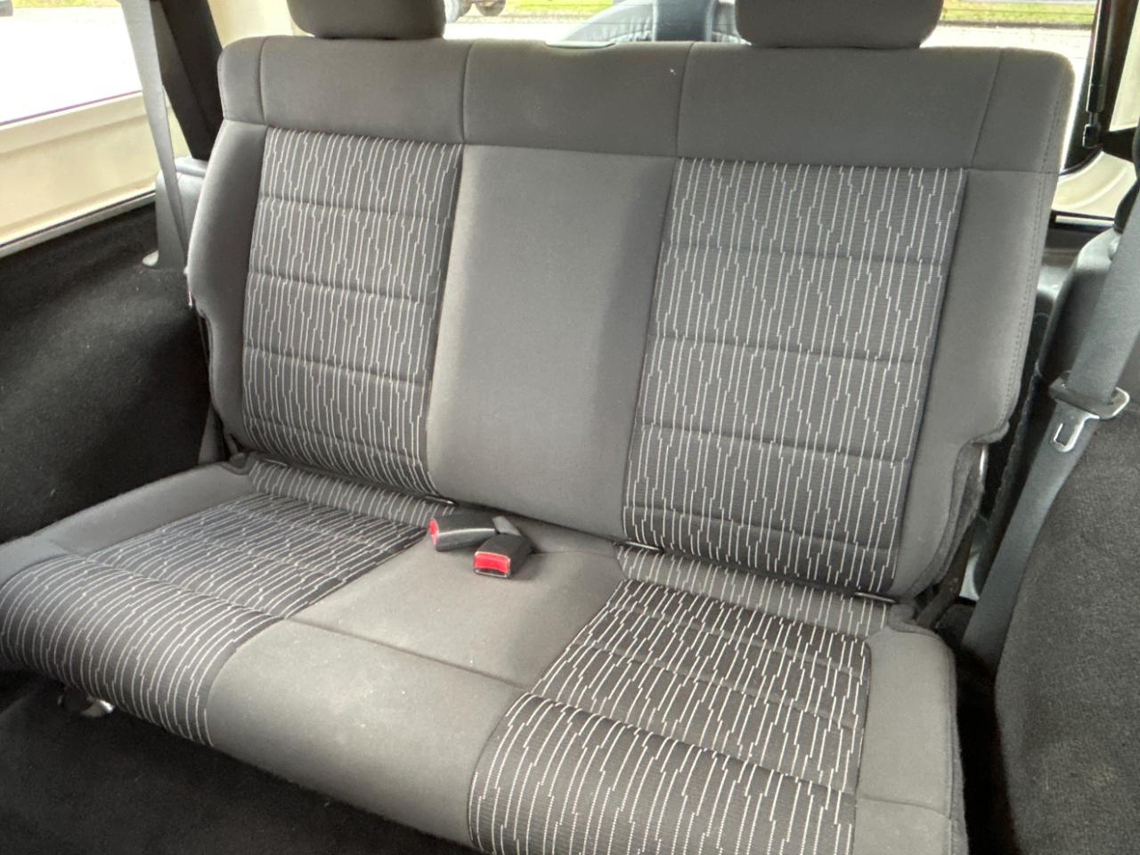 Jeep Wrangler 4WD 2dr Sahara 2011
