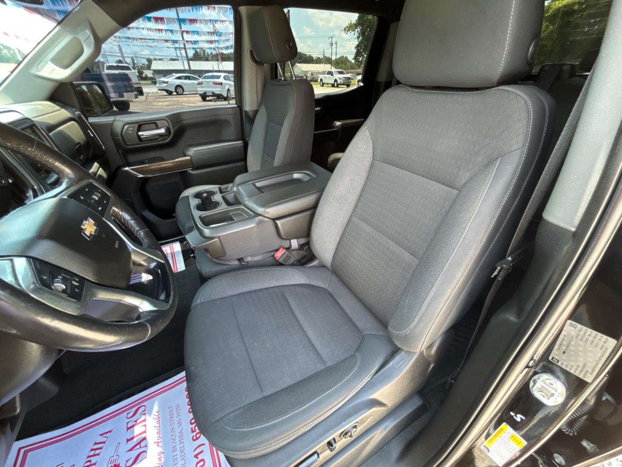 Chevrolet Silverado 1500 2WD Crew Cab 147" LT 2019