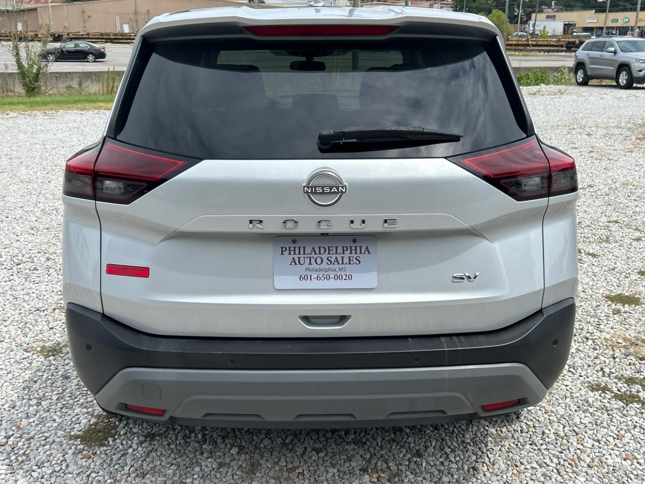 Nissan Rogue FWD SV 2022