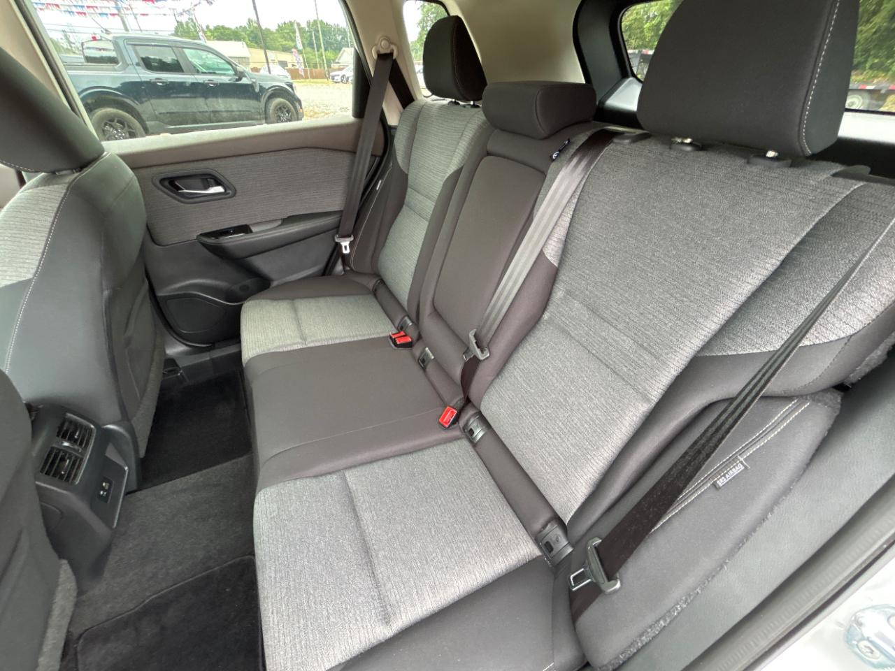 Nissan Rogue FWD SV 2022